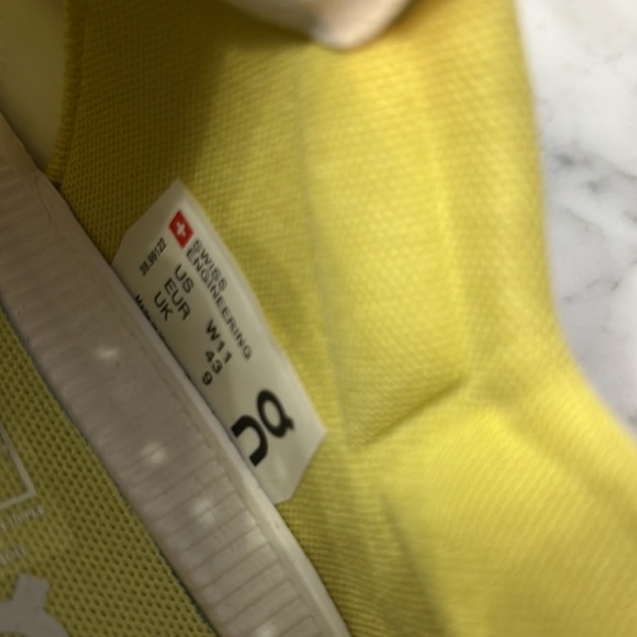 On Cloud X Shift Sneaker NWT Size 11 - Picture 14 of 15